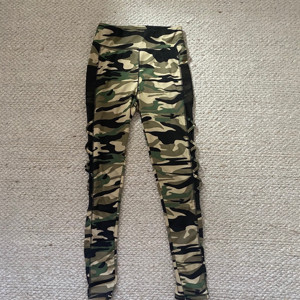 Camo,mesh leggings
